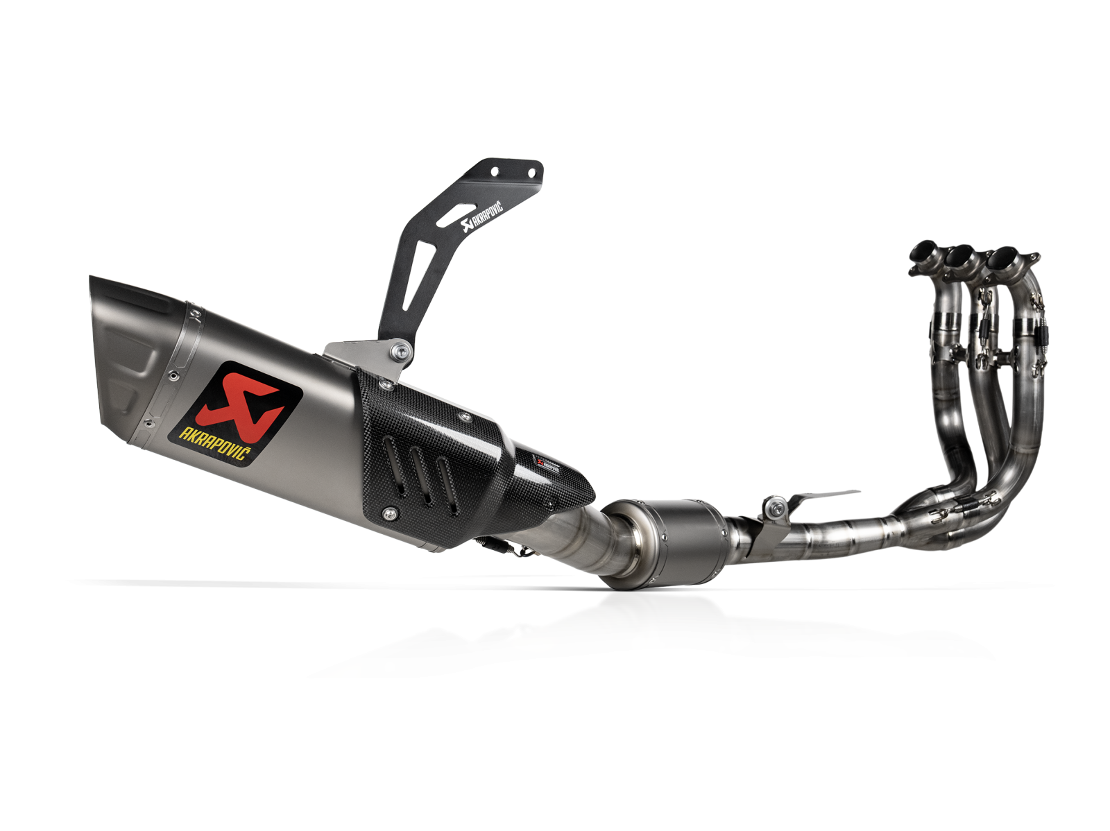 Evacuare completa titan Akrapovic Evolution Daytona 660