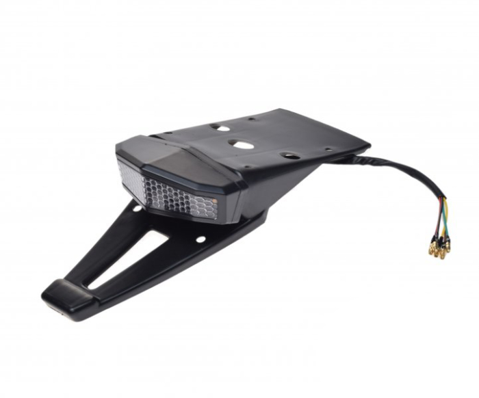 Aripa spate cu stop si semnalizari LED negru Wmx