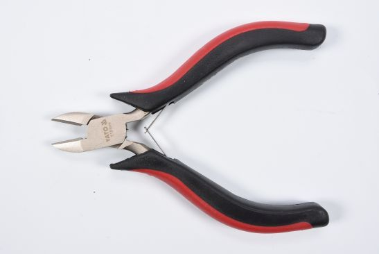 Cleste Taietor Yato 115mm - Tăiere Precisă