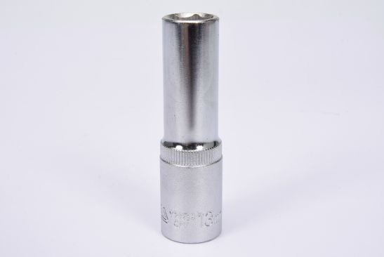 Cheie Tubulara Yato 1/2" 13mm, Rezistenta si Lunga